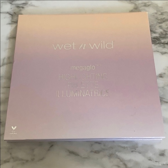 ❌Makeup Bundle #13 - Picture 2 of 5